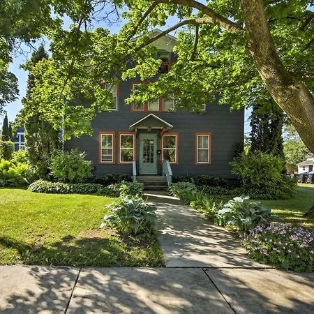 Sturgeon Bay Retreat Near Downtown And Sunset Park! Lägenhet Exteriör bild