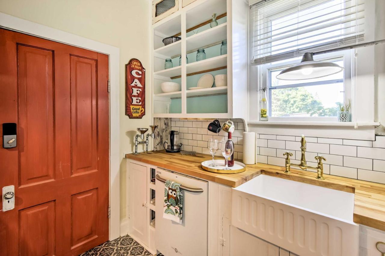 Sturgeon Bay Retreat Near Downtown And Sunset Park! Lägenhet Exteriör bild